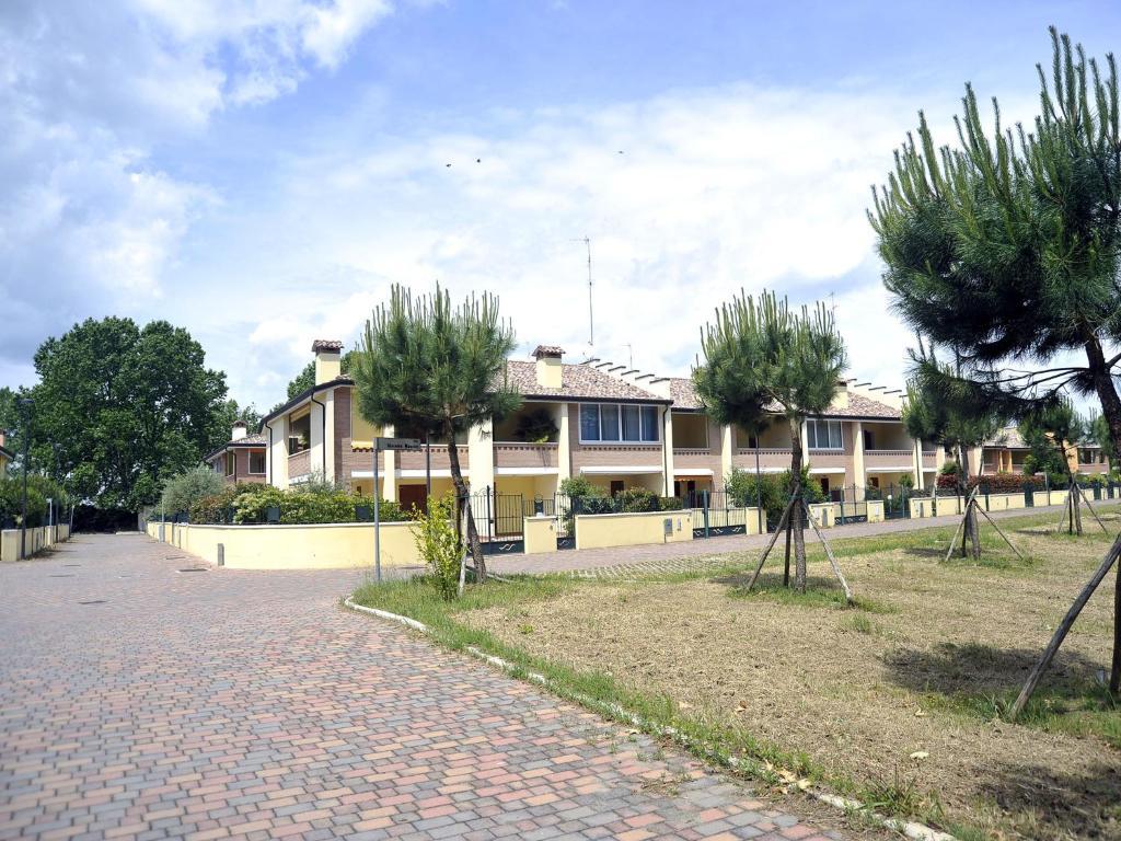 Residence Mediterraneo Lido delle Nazioni Exterior foto